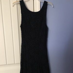 Knee length fitted flowy floral dress size S/M